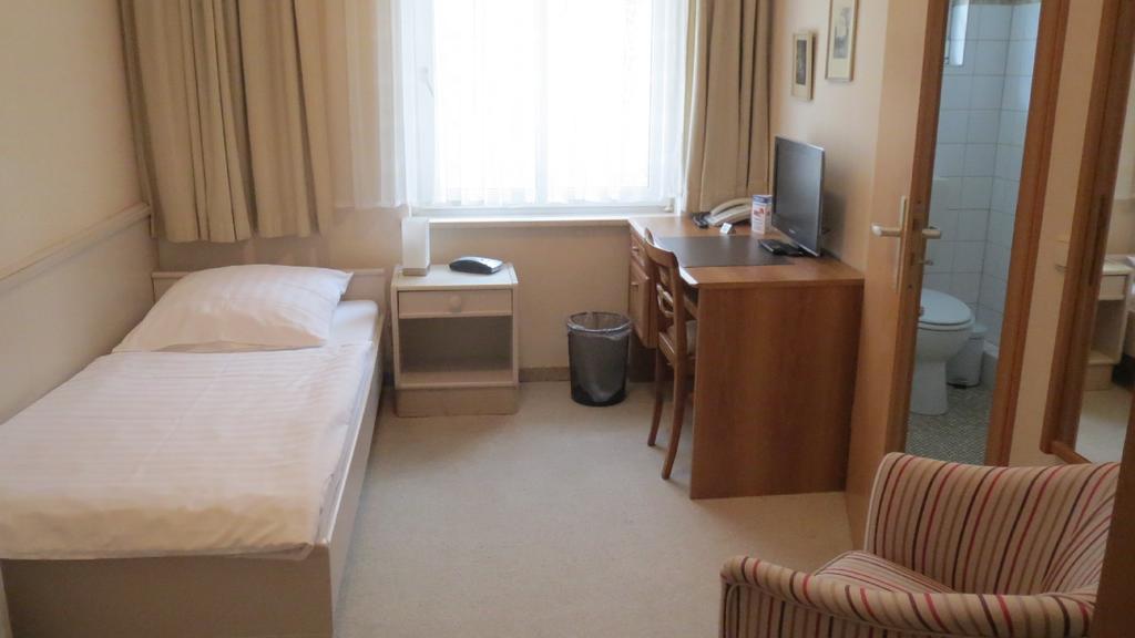 Pension Thiel Bad Schwartau Kamer foto